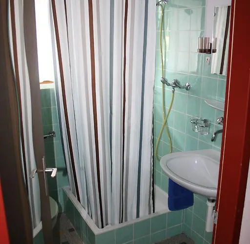 Petersgrat Πανδοχείο 2*